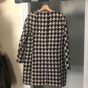 Zara Jackets & Coats - Zara houndstooth Coat Zara Jackets & Coats - Zara houndstooth Coat